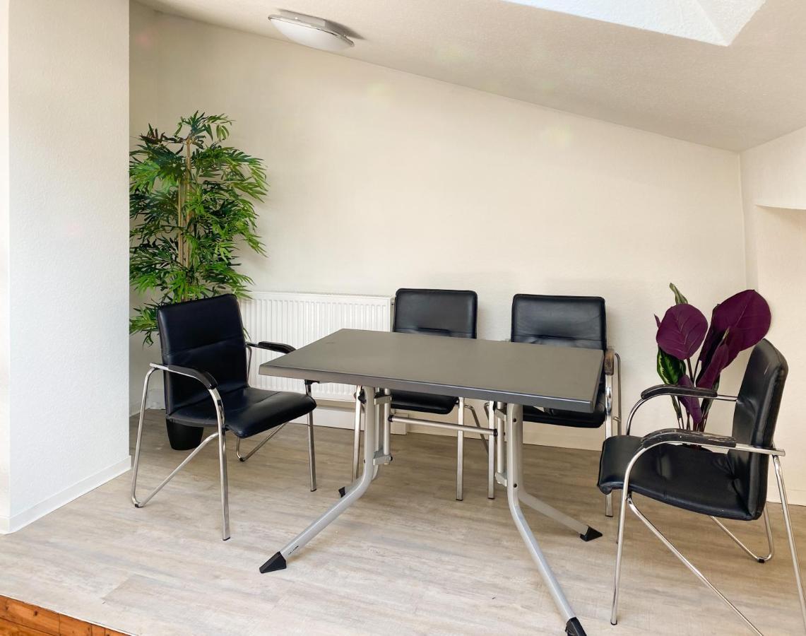 Traumhaftes Privatzimmer In カールスルーエ エクステリア 写真