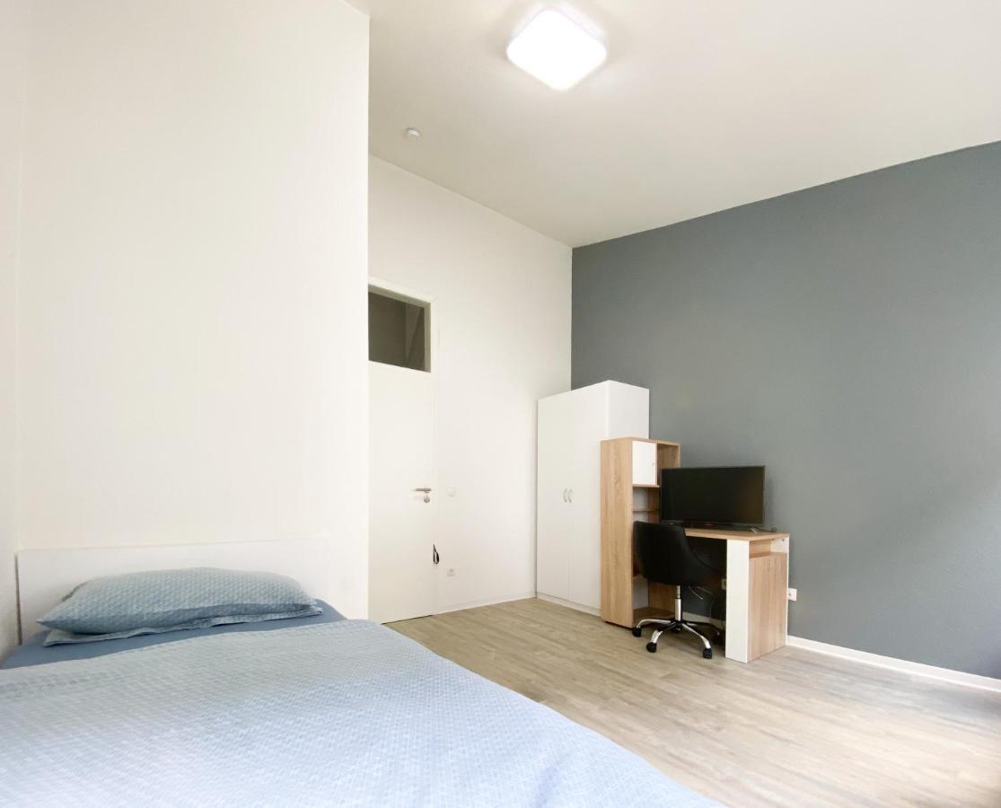Traumhaftes Privatzimmer In カールスルーエ エクステリア 写真