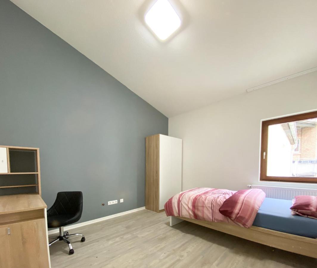 Traumhaftes Privatzimmer In カールスルーエ エクステリア 写真