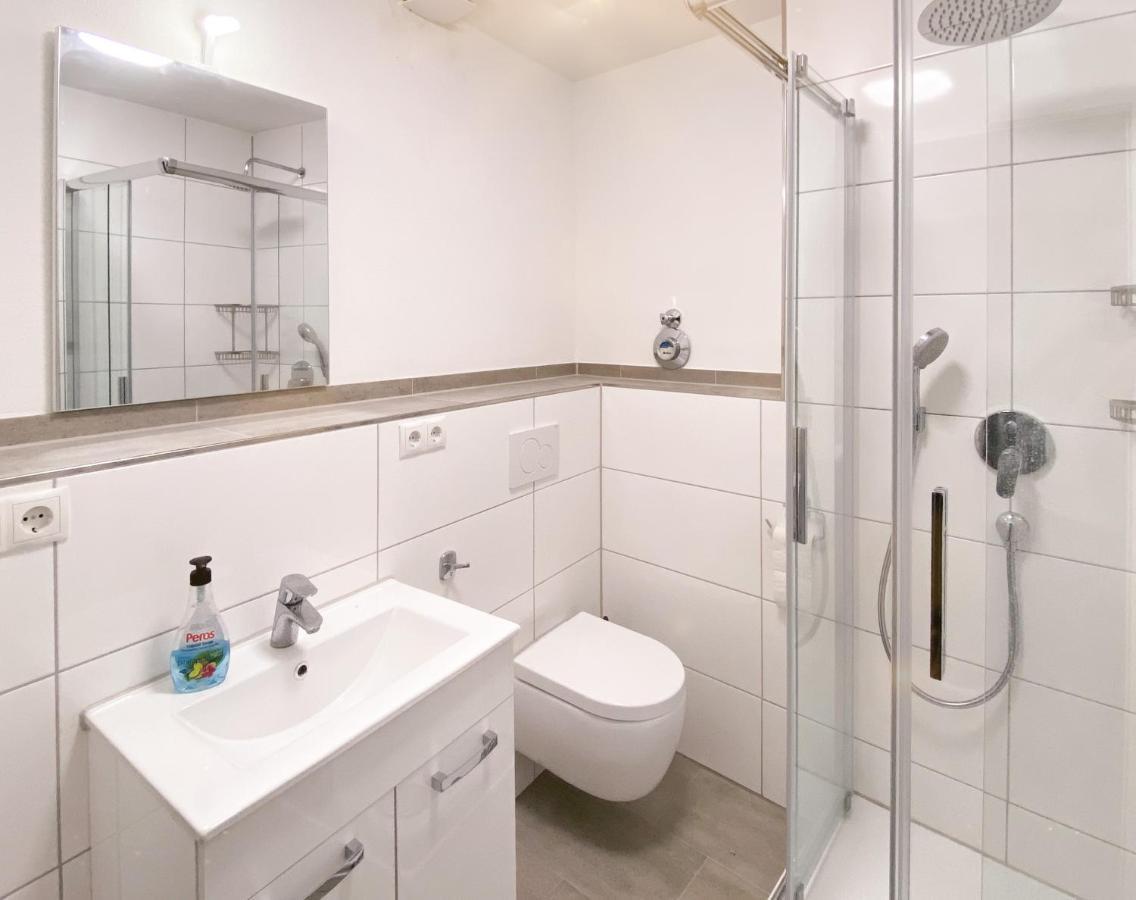Traumhaftes Privatzimmer In カールスルーエ エクステリア 写真